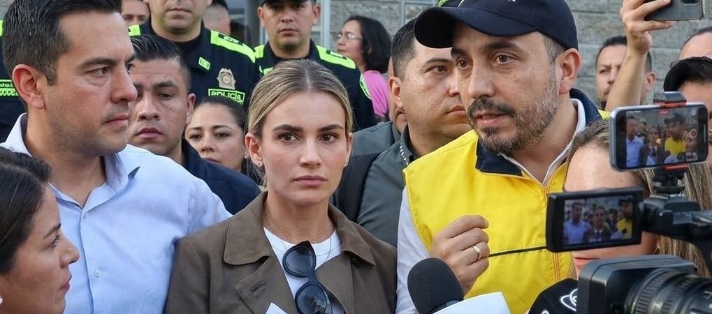 Donaciones millonarias bajo escrutinio: Alejandro Ocampo cuestiona las cuentas presentadas por la primera dama