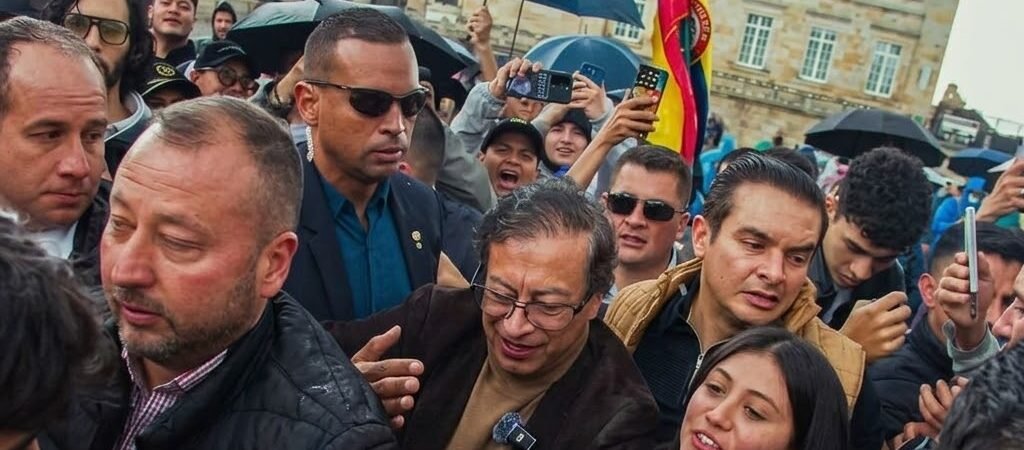 Gustavo Petro participó en la movilización nacional contra el Gobierno de Abelardo de la Espriella