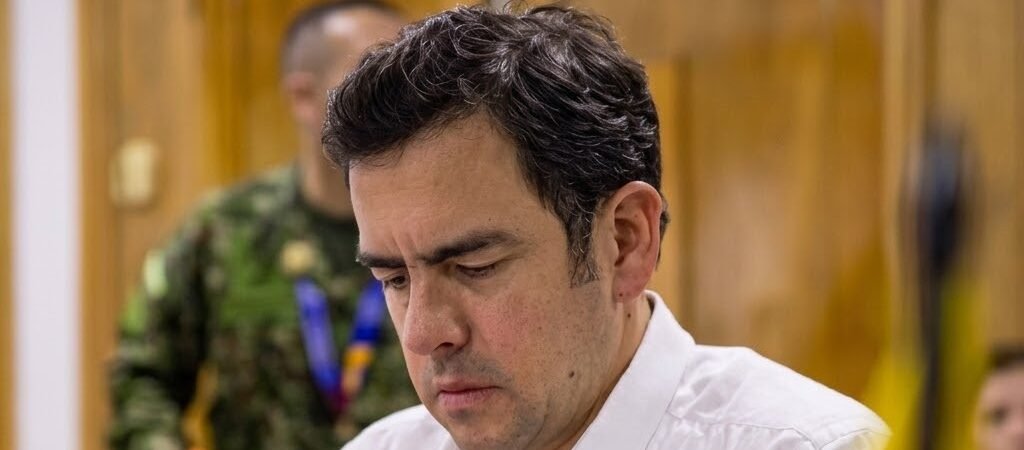 Ministro Rodrigo Lara anuncia desde Cali que Gobierno estrenará reforma al Decreto 003 sobre protesta social en paro del 14 de octubre